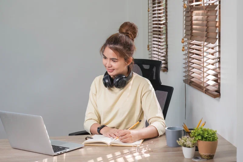 Macquarie University