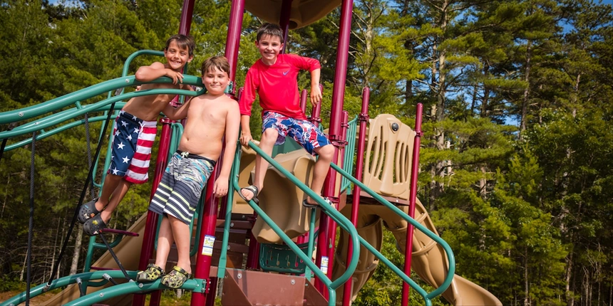 10+ attractions included in your stay when you choose camping near Boston.