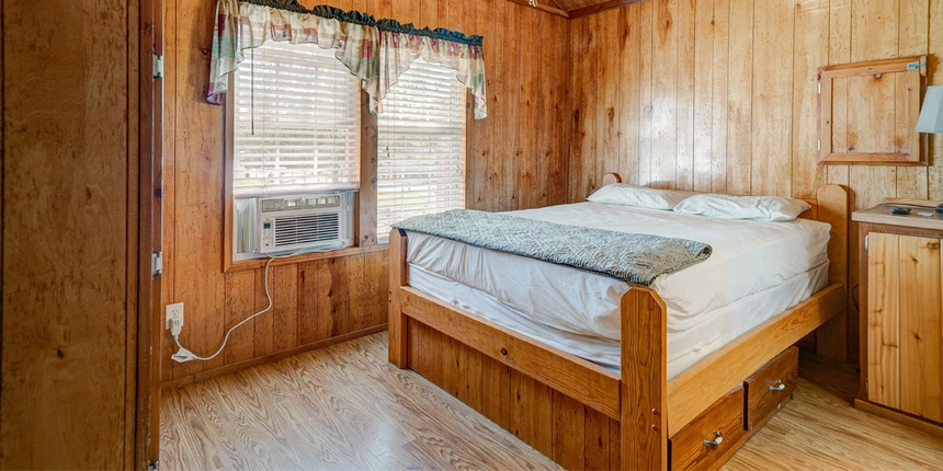 Enjoy luxurious sleeping accomodations while cabin camping at our Memphis campground.