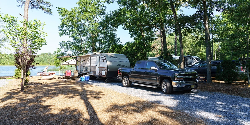 Be sure to snag your favorite site while weekday camping at our New Jersey campground.