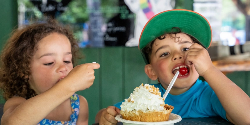 Tent camping in New Hampshire is a breeze when you have on-site dining options!