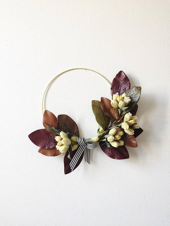 DIY wreath ideas for the autumn season.