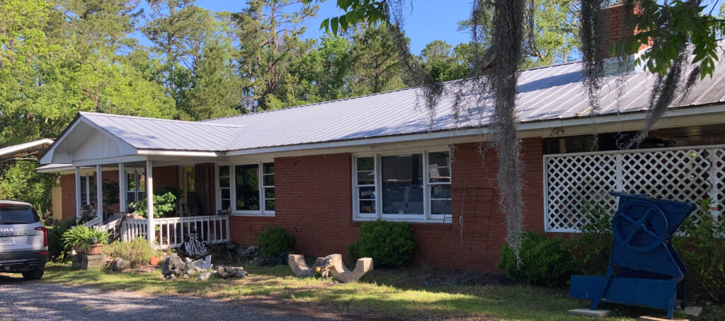 1015 N Darien ST SW, Darien, GA 31305