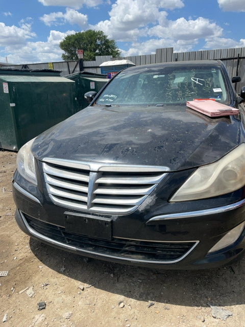 2012 HYUNDAI GENESIS