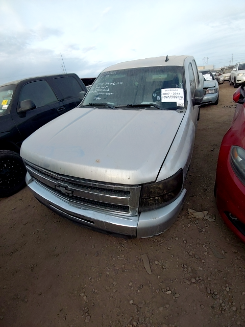2011 CHEVROLET SILVERADO