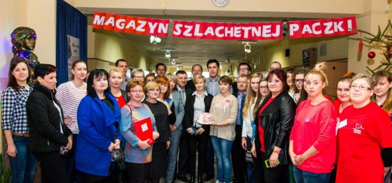 Kaloryfery, piec i rękawiczki. Dziś spełnili marzenia 51 rodzin - Zdjęcie główne