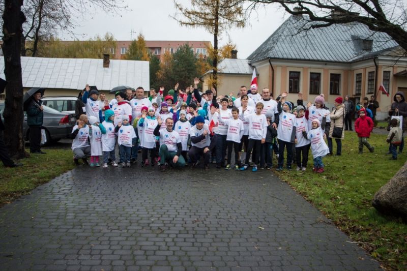 Pierwszy Rodzinny Bieg Niepodległości - Zdjęcie główne