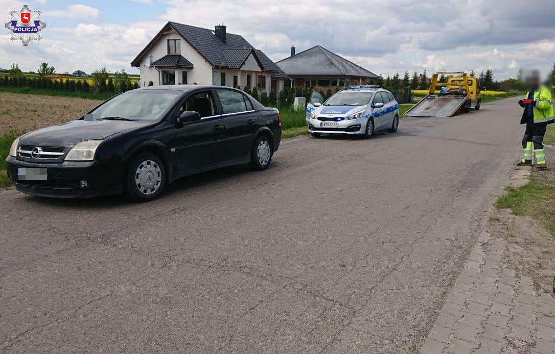 Jechał całą szerokością jezdni, co chwilę łapiąc pobocze - Zdjęcie główne