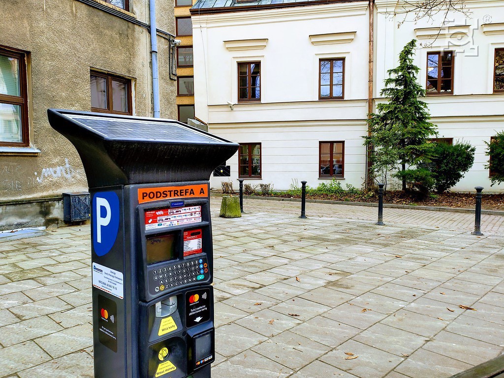 W Strefie Płatnego Parkowania będzie obowiązywała tylko jedna aplikacja mobilna  - Zdjęcie główne