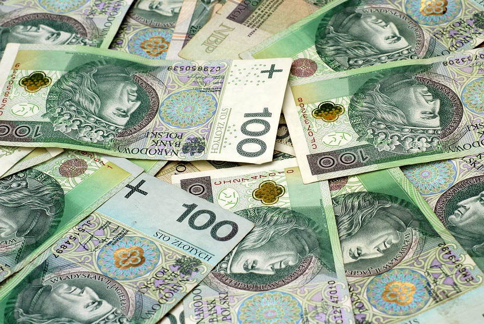Ktoś zgubił na lubelskim Czechowie "znaczną sumę pieniędzy" - Zdjęcie główne
