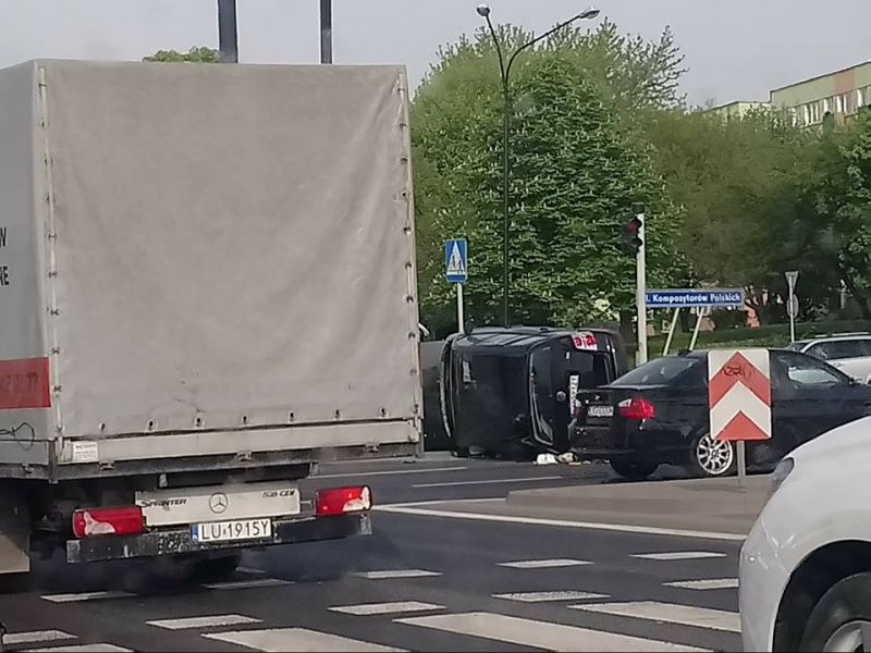 Pechowy poranek kierowców dwóch volkswagenów - Zdjęcie główne