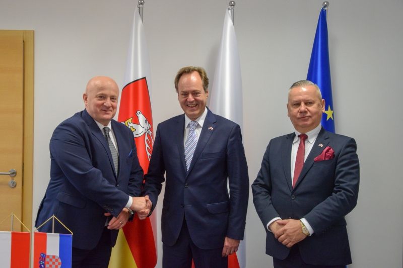 Spotkanie Marszałka Stawiarskiego z Ambasadorem Chorwacji - Zdjęcie główne