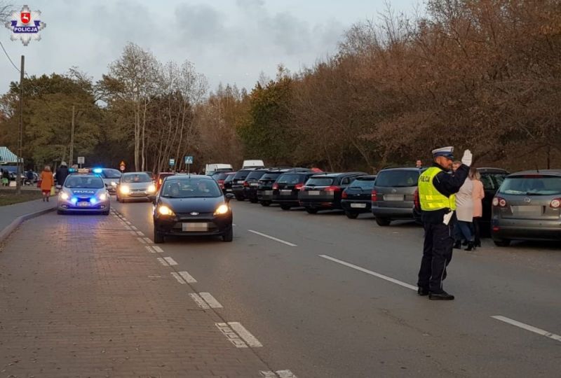 Akcja Znicz dobiega końca. Wzmożony ruch na drogach i intensywne działania policjantów - Zdjęcie główne