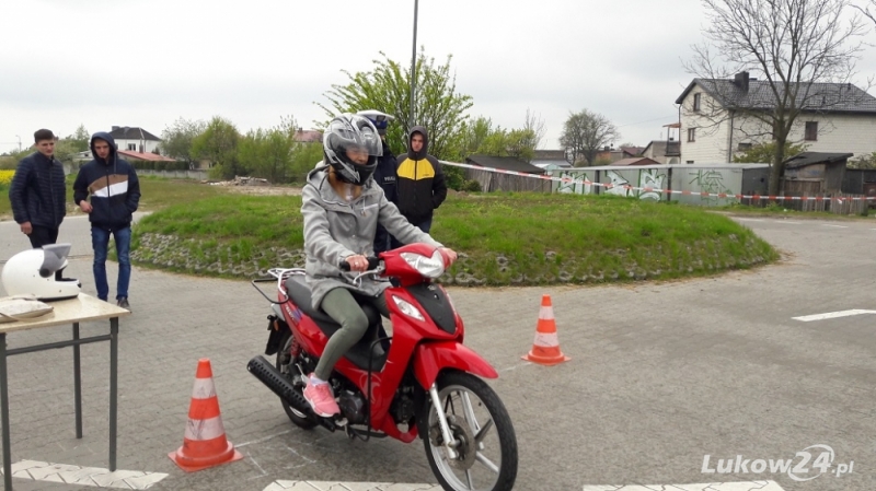 Uczniowie \'Kościuszki\' najlepsi w turnieju motoryzacyjnym - Zdjęcie główne