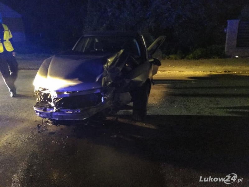 Poszkodowany z urazem głowy trafił do szpitala - Zdjęcie główne