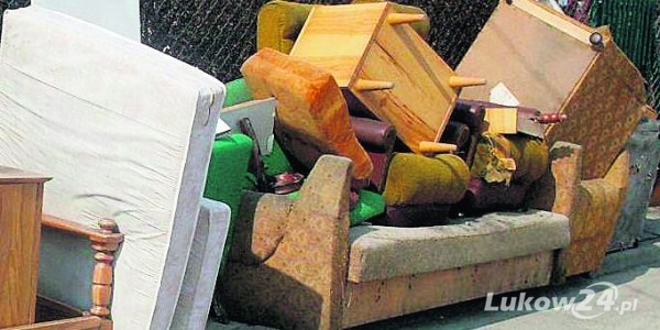 Zbiórka odpadów wielkogabarytowych w gminie Trzebieszów - Zdjęcie główne