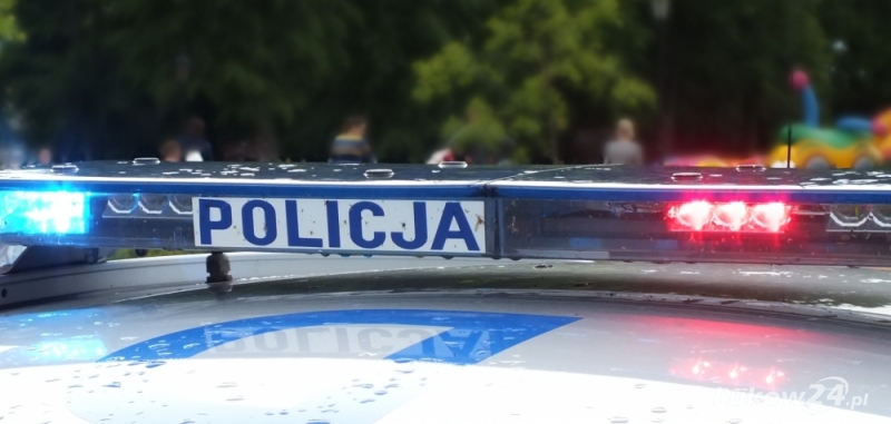 Policjanci kontra narkotykowi dilerzy  - Zdjęcie główne