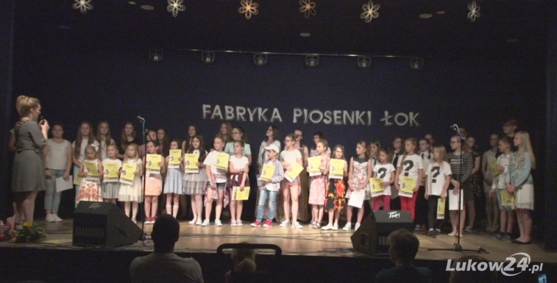 Koncert wokalistów Fabryki Piosenki - Zdjęcie główne