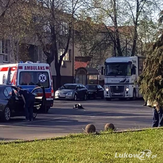 Kobieta potrącona koło Poczty trafiła do szpitala  - Zdjęcie główne