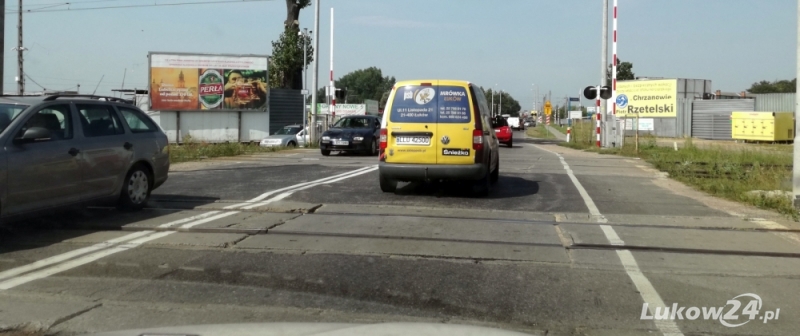 Zamykają przejazd kolejowy na ul. Siedleckiej. Będą objazdy - Zdjęcie główne