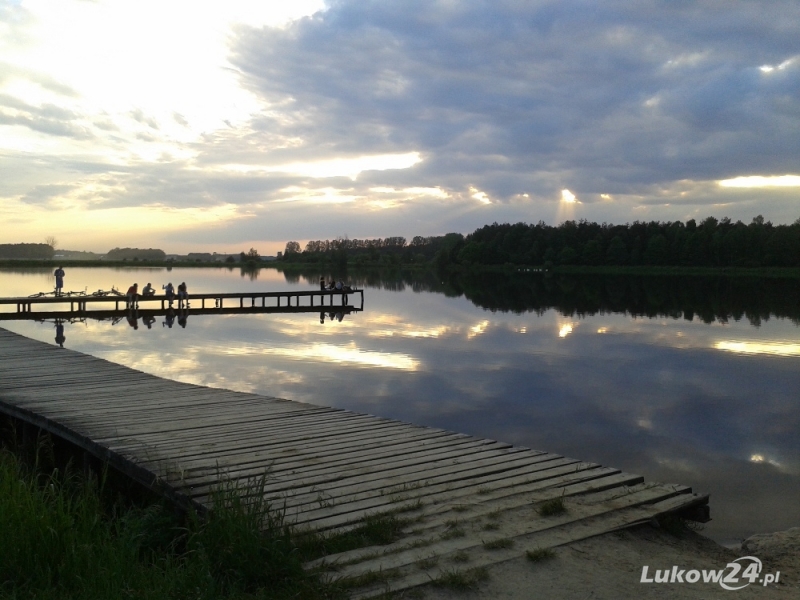 Wykonawca wybrany, hotel pod młotek - Zdjęcie główne