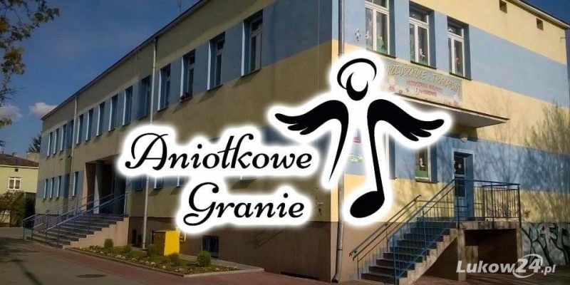 Aniołkowe Granie dla dzieci z Domu Dziecka - Zdjęcie główne