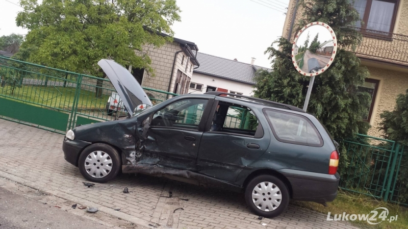 Chciał sprawdzić auto przed zakupem. Rozbił je i trafił do szpitala - Zdjęcie główne