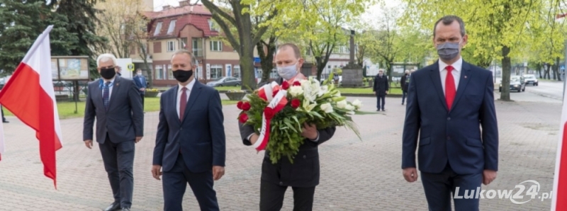 Okrojone obchody Święta Konstytucji 3 maja - Zdjęcie główne