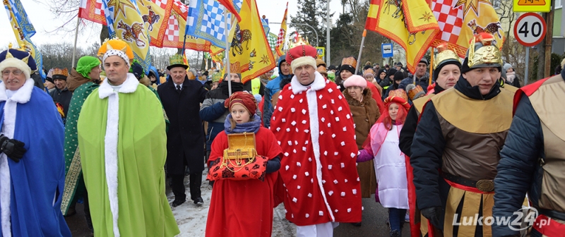 Świąteczny Orszak przeszedł ulicami miasta - Zdjęcie główne