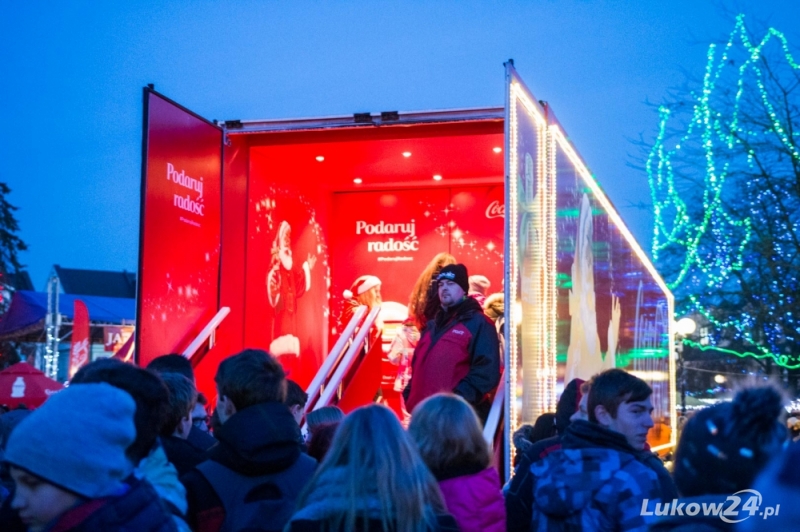 Wrota Coca-Coli otwarte. Magia czerwonej ciężarówki w centrum Białej trwa - Zdjęcie główne