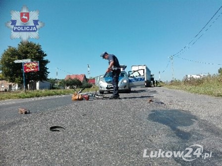 83-latka wjechała rowerem w naczepę ciężarówki - Zdjęcie główne