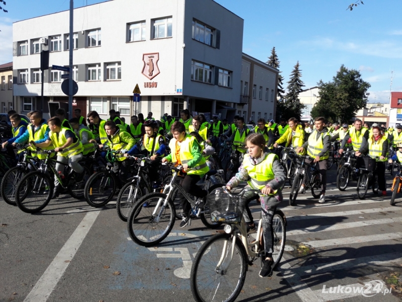 Rowerzyści opanowali Łuków - Zdjęcie główne