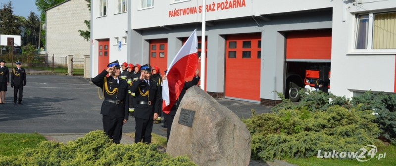 Święto Flagi u strażaków - Zdjęcie główne