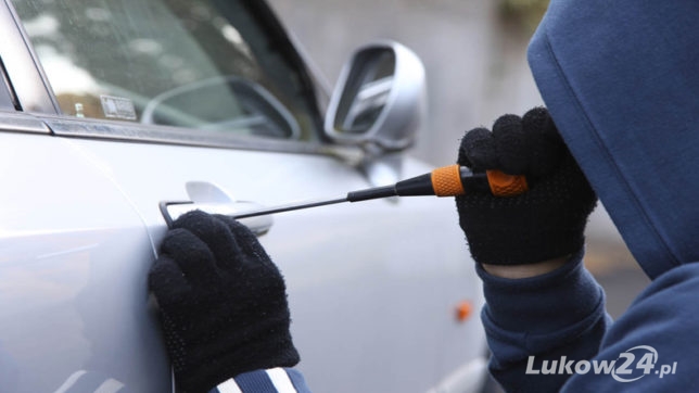 Ukradli samochód za 200 tysięcy - Zdjęcie główne