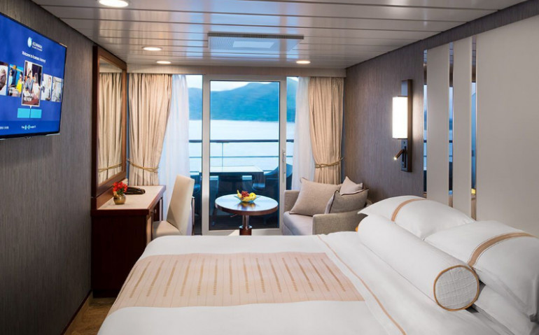 ClubBalconyPlusStateroom