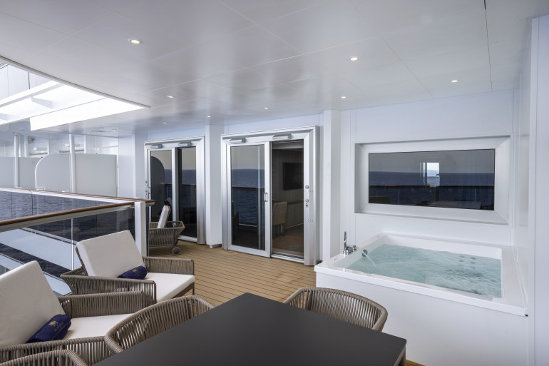 MSCYachtClubRoyalSuite