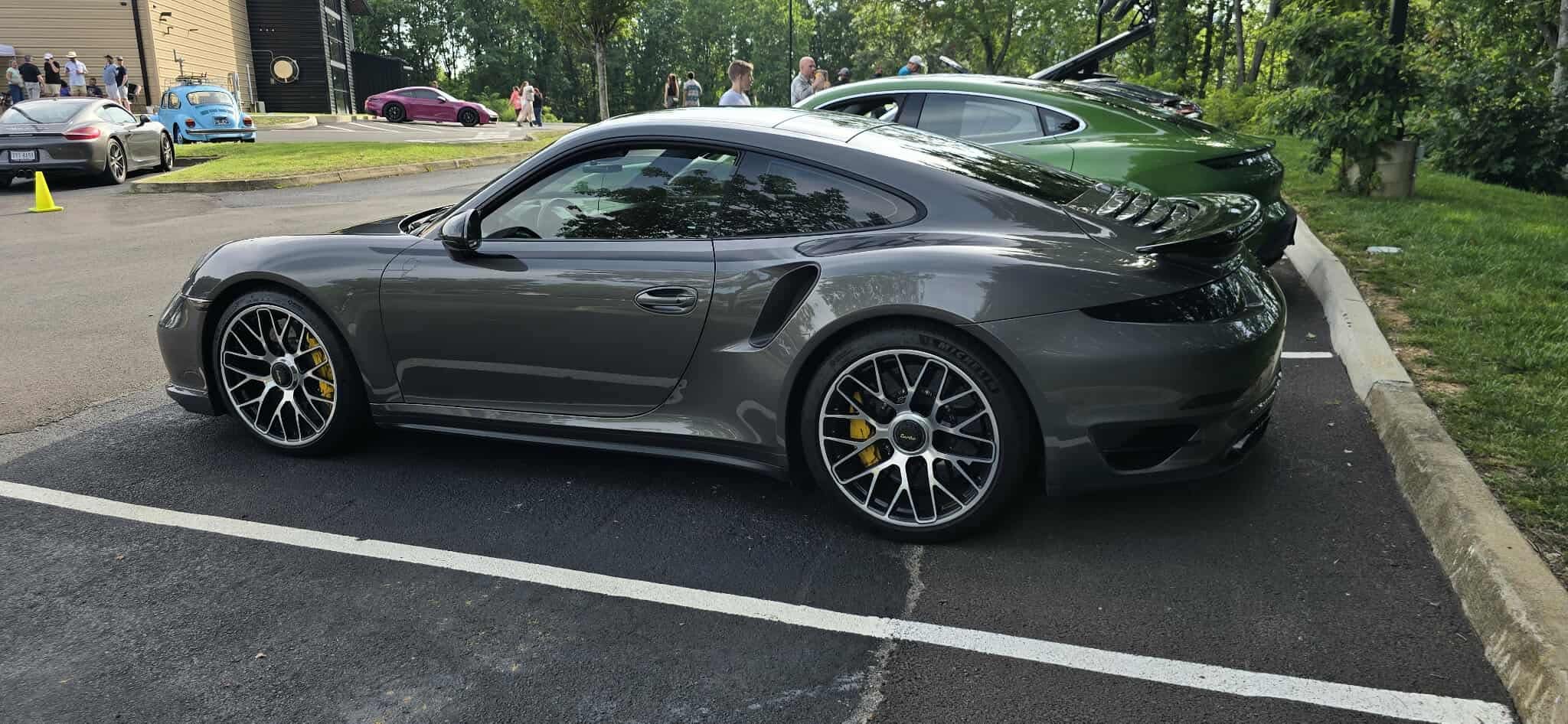 A37a61cd6a2d48ae9a0a74b394ac6cb1