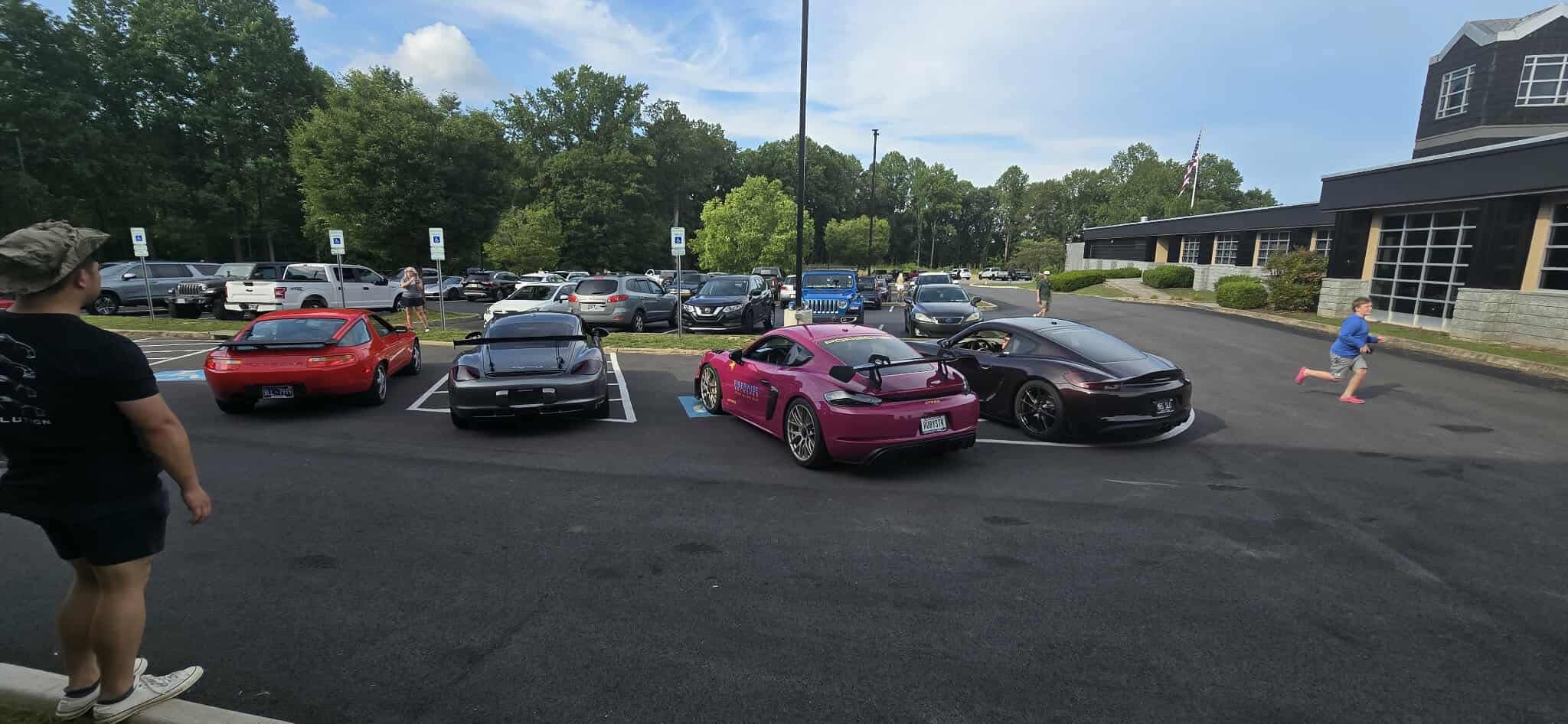 Cdd90eff8df6c6f9f5e511934d94e0ab