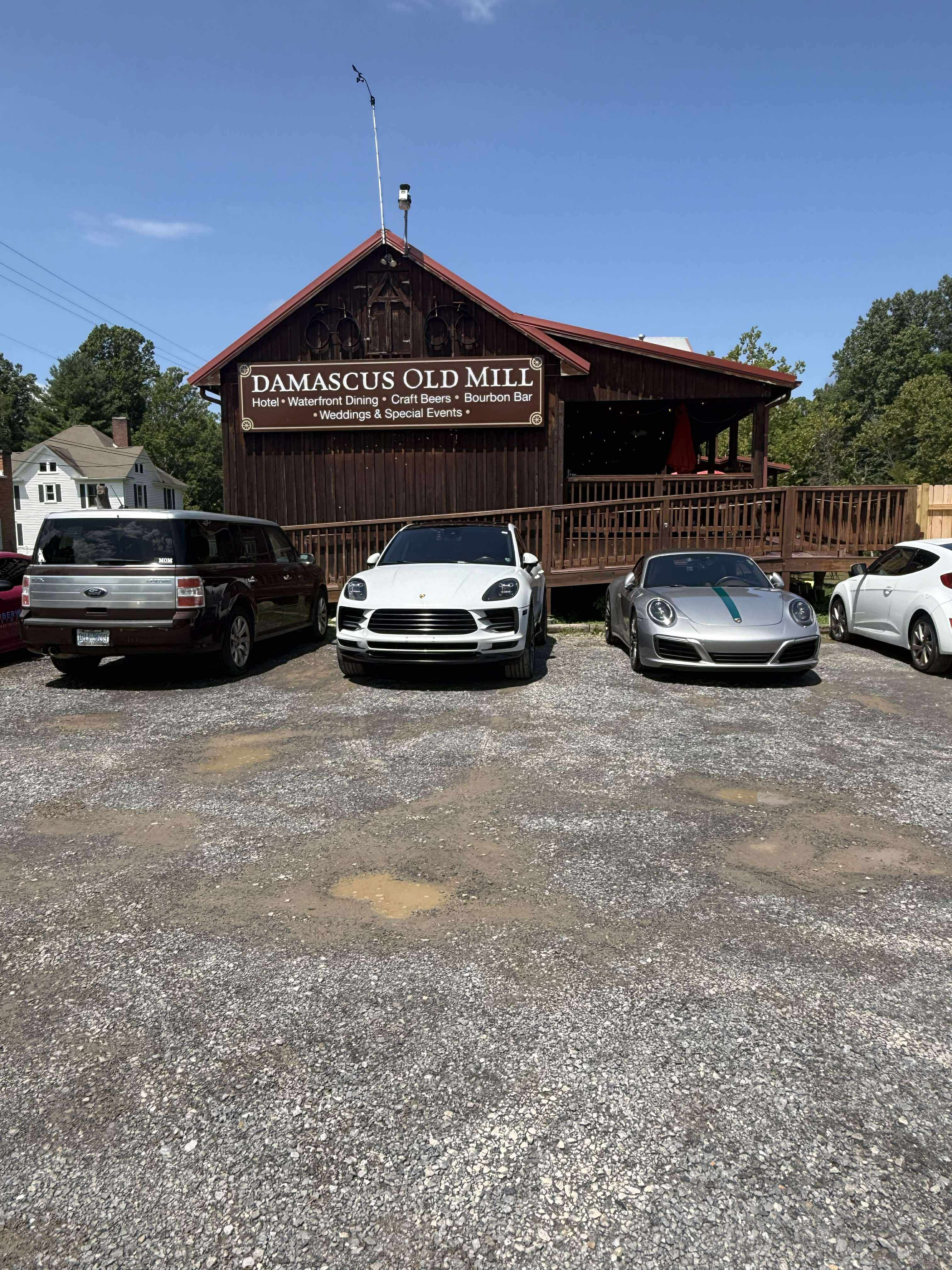 68936435f36f7ad1f69d1121516c8c1b