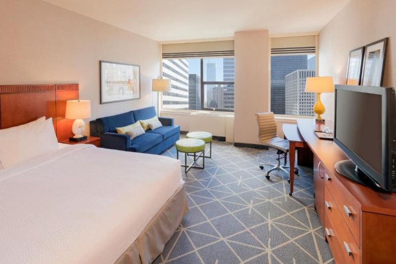 Junior king suite