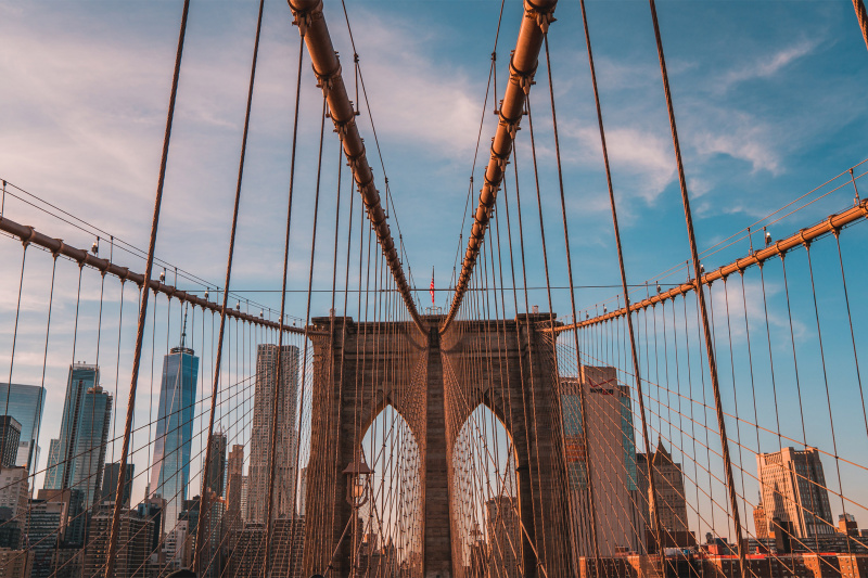 View of Brooklyn bridge and New York city skyline