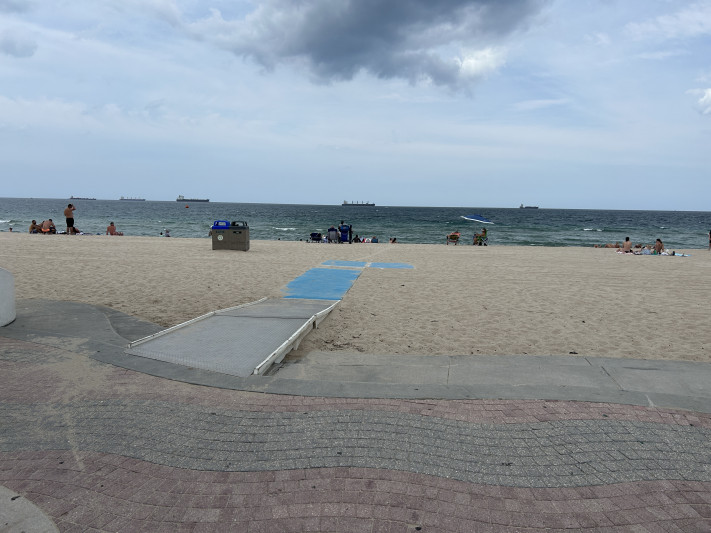 Las Olas Beach - Accessible Beach Mats