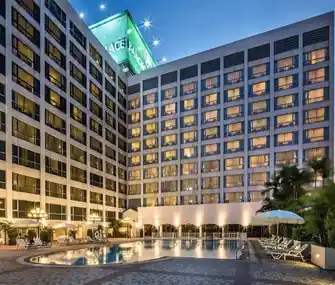 Bangkok Palace Hotel