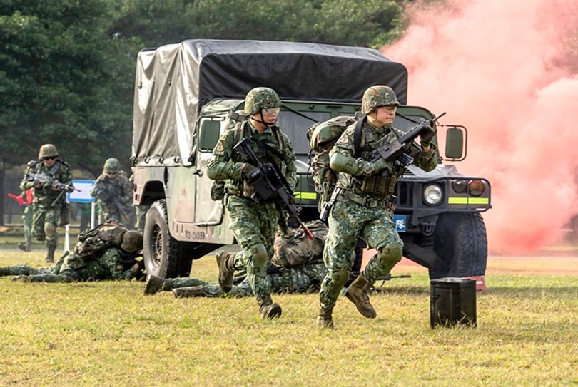 Re: [新聞] 主計總處估今年GDP達4.64%創7年新高　Q4