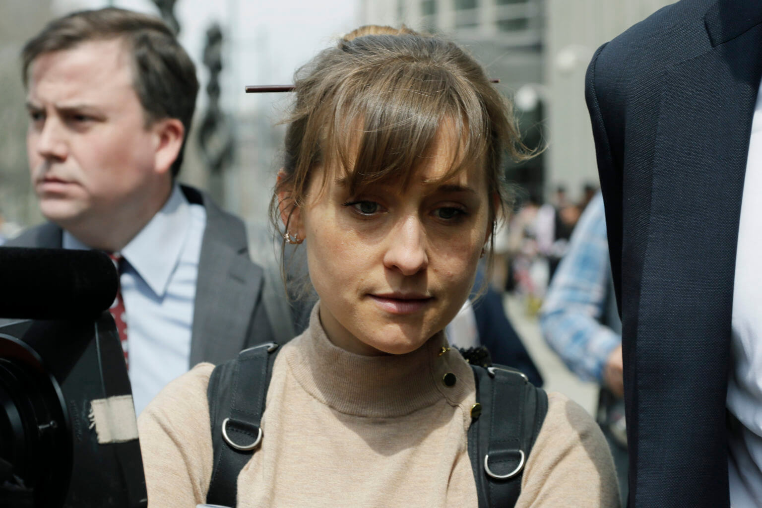 Actor Allison Mack Gets 3 Years In Nxivm Sex Slave Case Court Tv