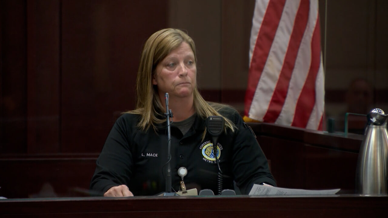 18-TN v. Mosley: Ofc. Lynette Mace | Court TV Video