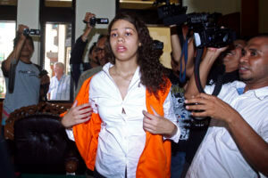 Heather Mack arrives at Indonesian court.