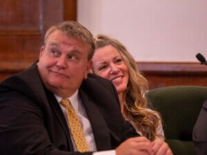 Lori Vallow Daybell smiles during motions hearing