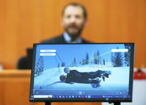 Doctor shows accident simulation during Gwyneth Paltrow's trial.