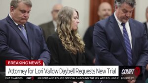 Lori Vallow Daybell stands in court between her attorneys